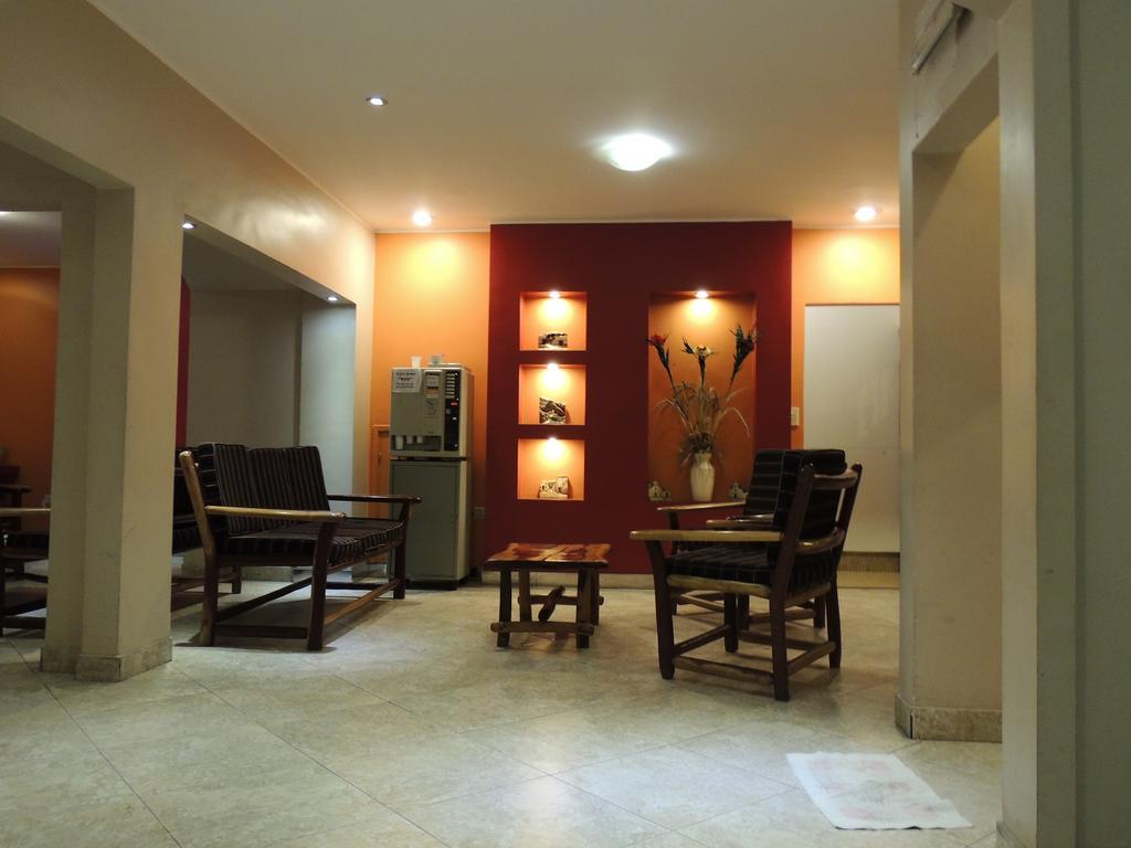 Hotel Buenos Aires Сальта Экстерьер фото