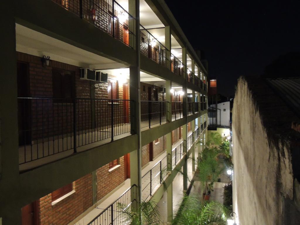 Hotel Buenos Aires Сальта Экстерьер фото