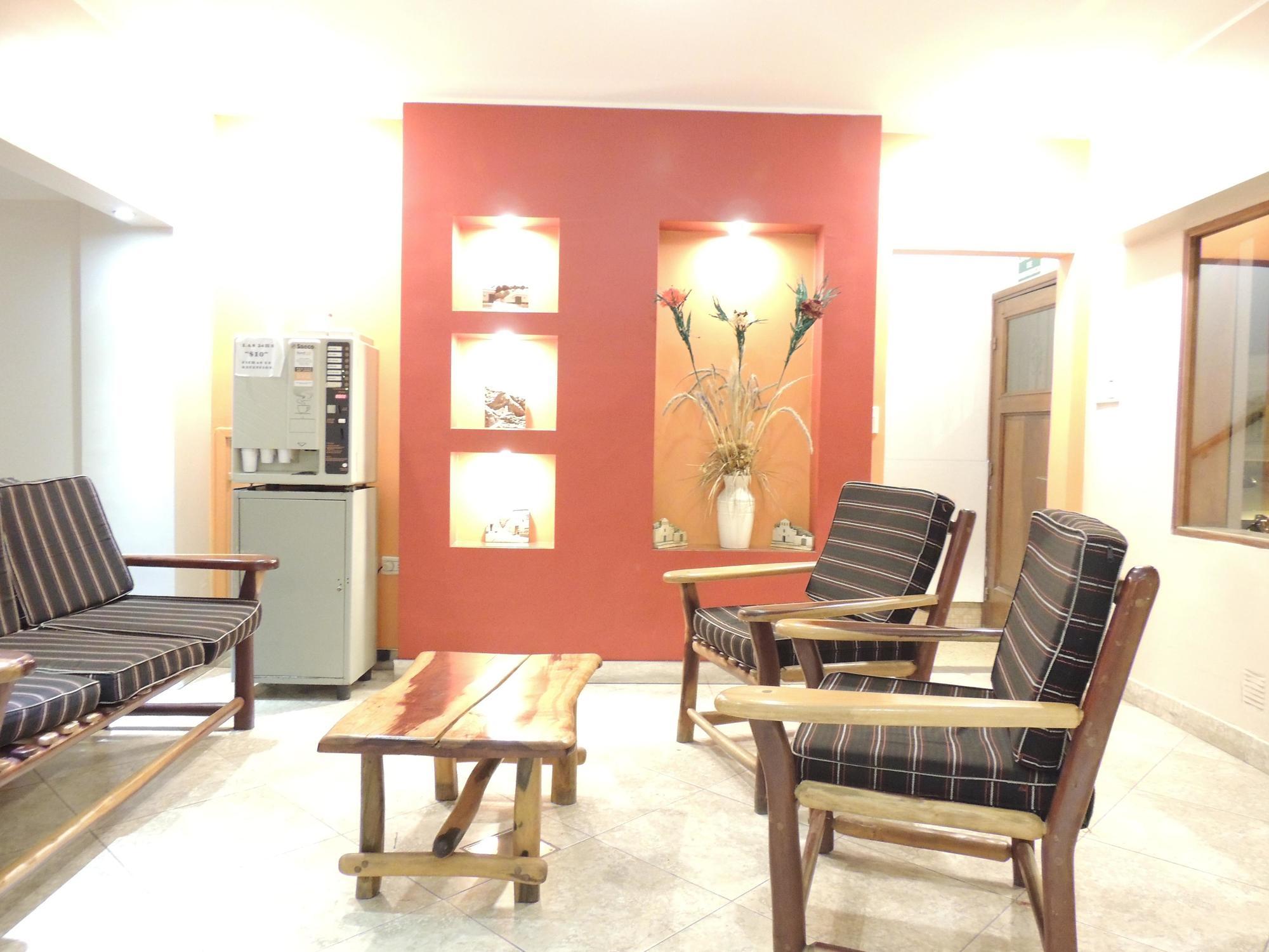 Hotel Buenos Aires Сальта Экстерьер фото