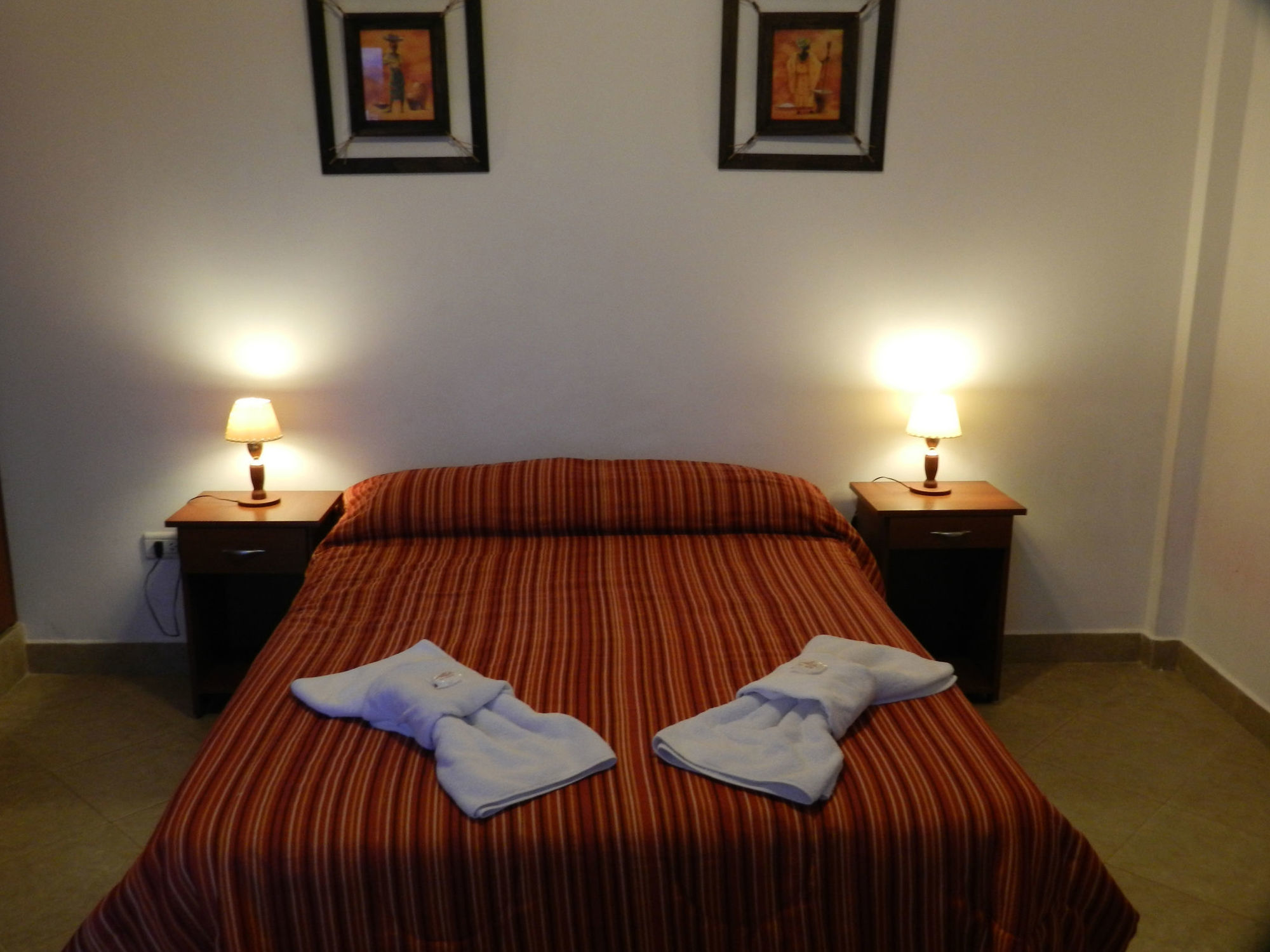 Hotel Buenos Aires Сальта Экстерьер фото